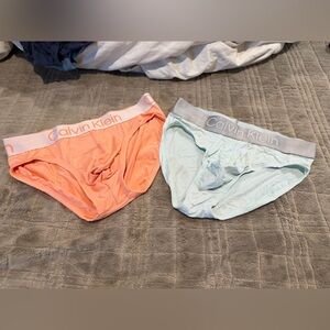 Calvin Klein size small briefs brushed